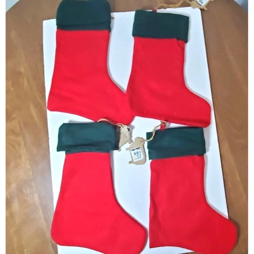 Set Of 4 Naturally‎ Wool Christmas Stockings With Green Cuffs & Tree Design